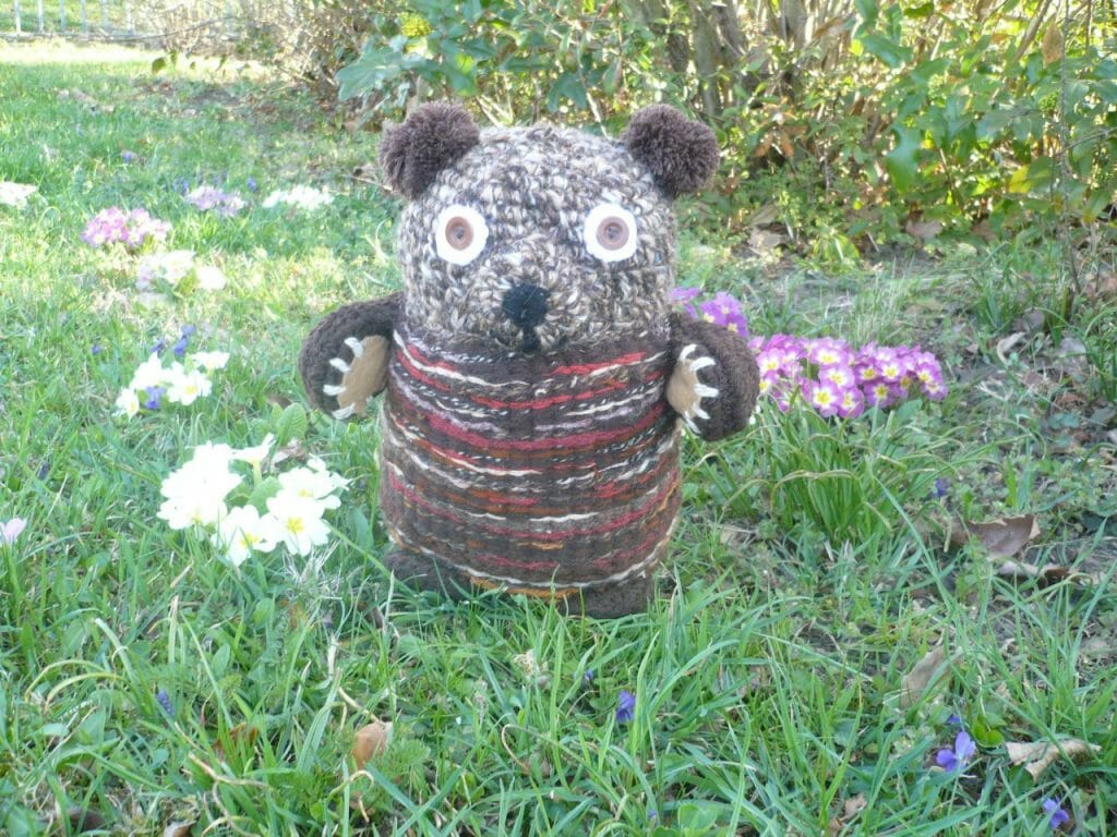 Medvěd pro děti vyrobený v Dílně Jinan