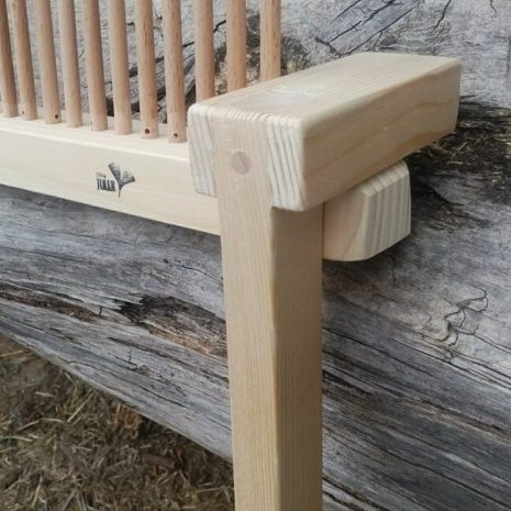 Navlékač - pomocník při navlékání osnovy na kolíkovém stávku, vyrobený v Dílně Jinan