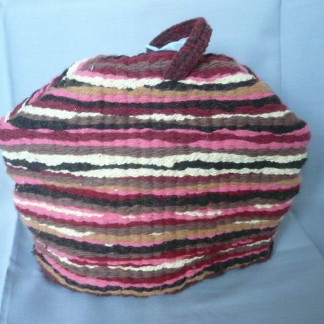 Termoobal - čepice na konvice - ručně tkaný barevný obal vyroben v Dílně Jinan