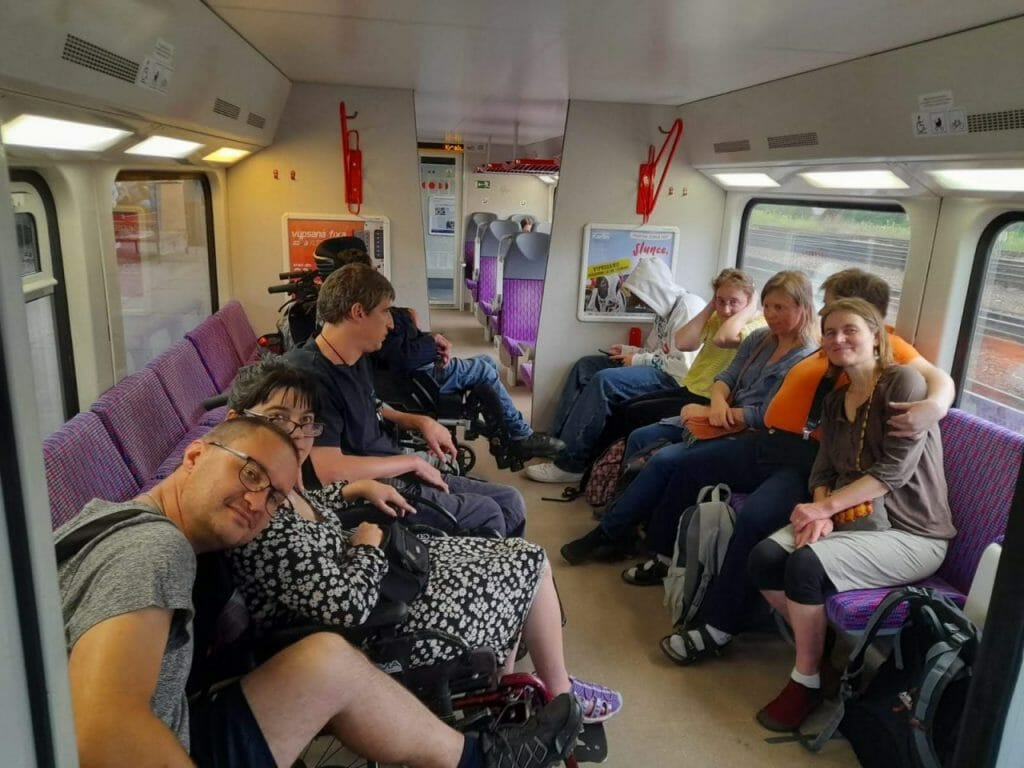 Foto z výletu vlakem, dílny Jinan, za Petrem Olivou