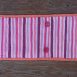 Penál na pastelky na 24 kusů, ušitý z ručně tkané barevné tkaniny vyroben v Dílně Jinan